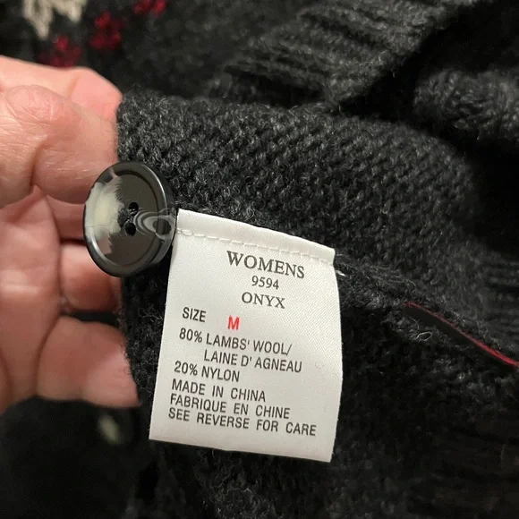 Woolrich Black and deep Red Fair Isle Med Cardigan with Sheep Design EX guc - Picture 9 of 11